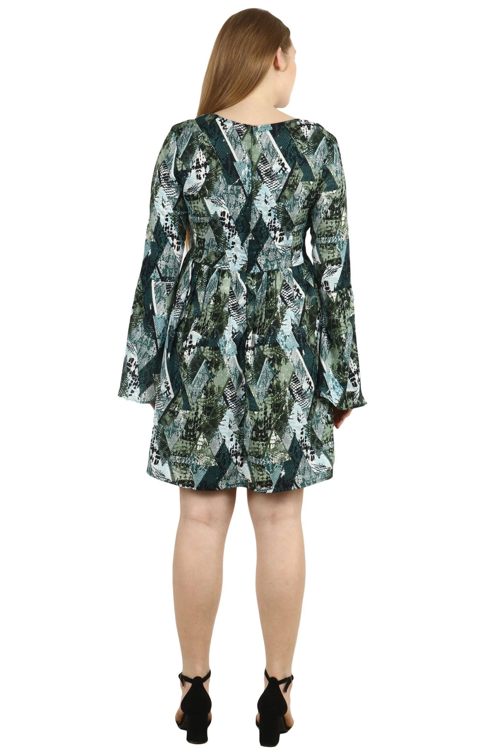 Green Abstract Square Printed Front Open Criss Cross Dress