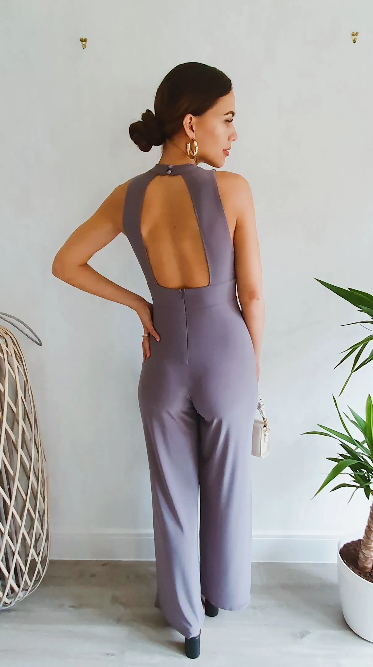 Wide Leg Keyhole Front Fleabag Jumpsuit in Grey